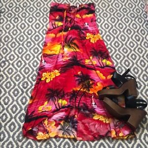 Hawaiian color/print high/low dress size small